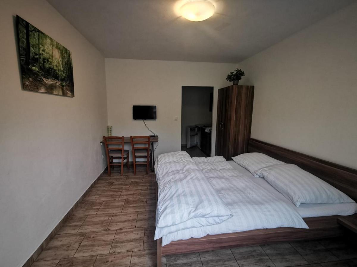 Stare Mesto  Apartmany Pod Landstejnem المظهر الخارجي الصورة
